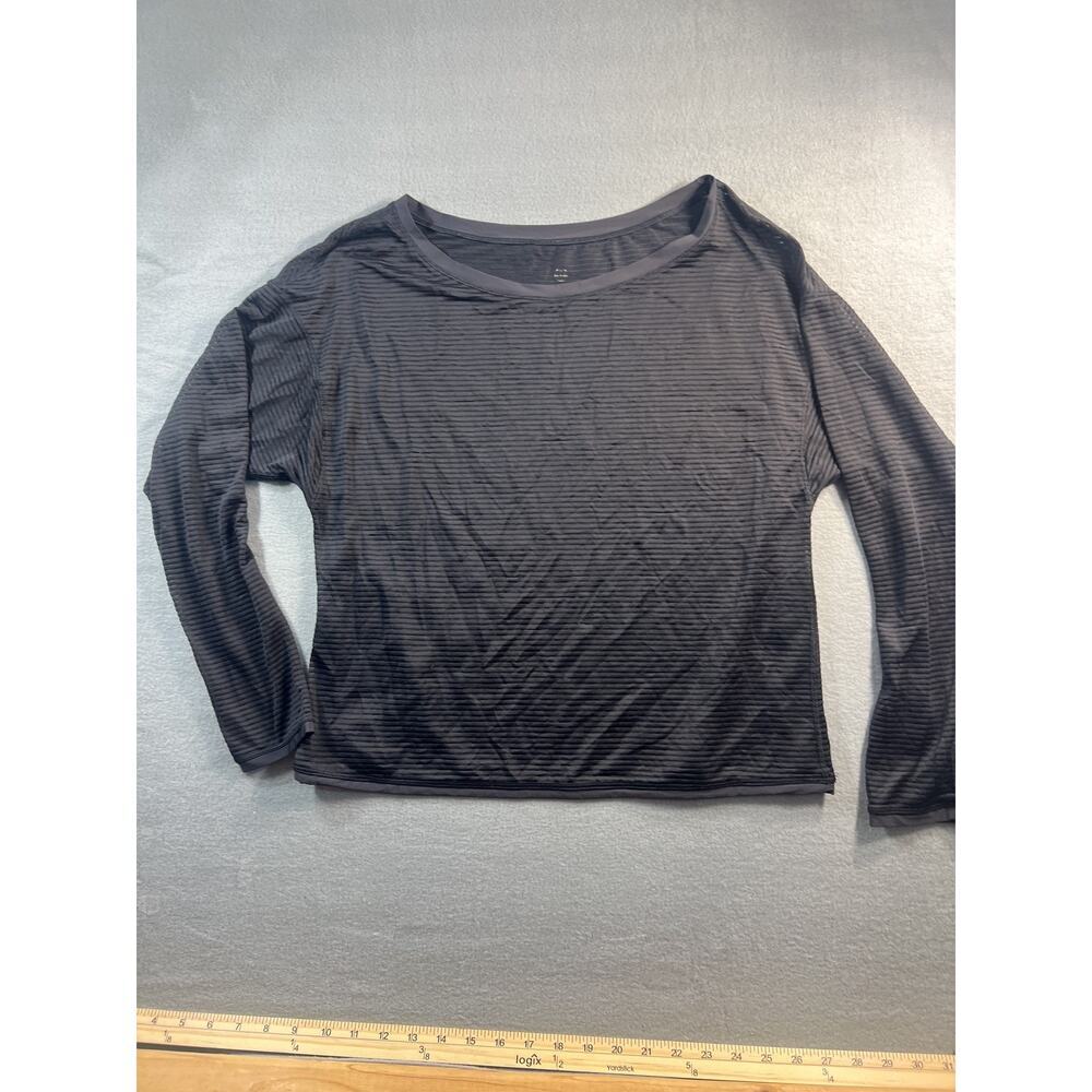 SIZE MED - Lululemon Black Striped Long Sleeve Casual Activewear Top for Women
